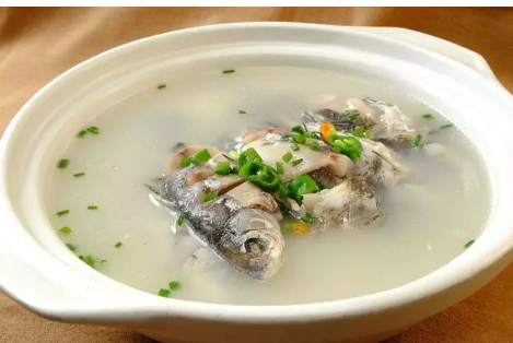 鲫鱼白菜汤.png